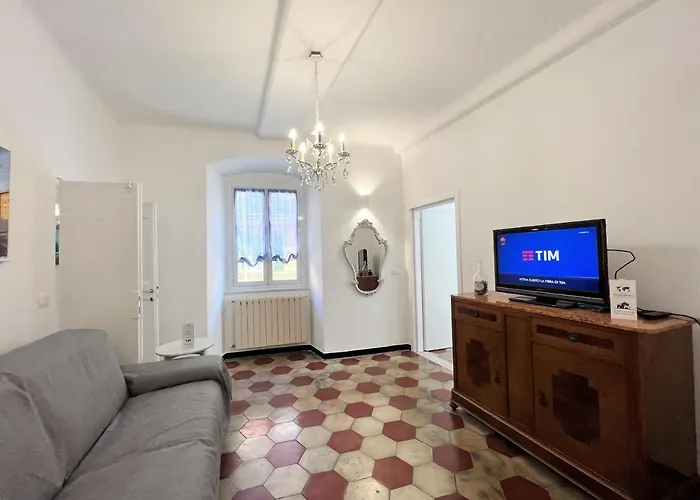 House Silvia By World Daire *